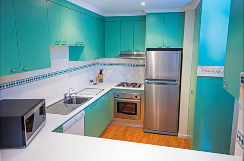 Tuscany Apartments - Queensland Tourism 5