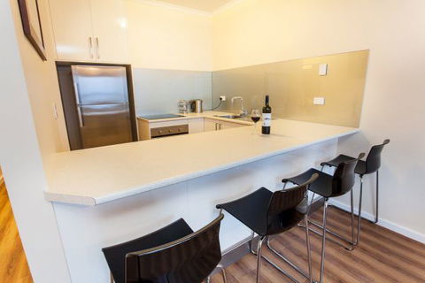 Waterscape Holiday Apartment - QLD Tourism 1