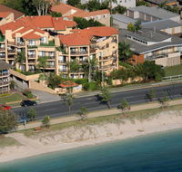 Windsurfer Resort - QLD Tourism