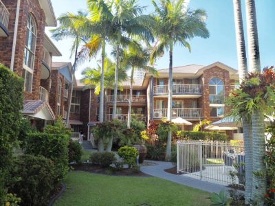 Oceanside Cove Holiday Apartments - QLD Tourism 3