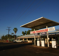 Ti Tree Roadhouse - QLD Tourism