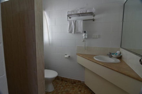 Billabong Motor Inn - QLD Tourism 5