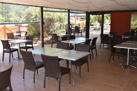 Billabong Motor Inn - QLD Tourism 6