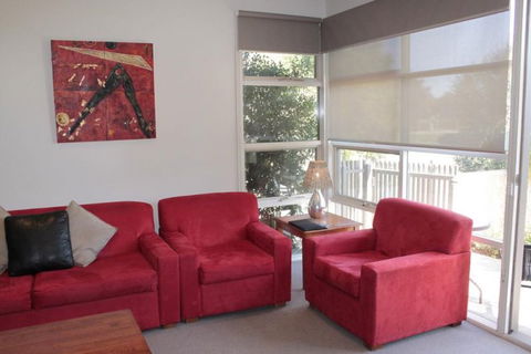 Central Shepparton Apartments - QLD Tourism 4