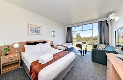 Red Star Hotel West Ryde - QLD Tourism 3