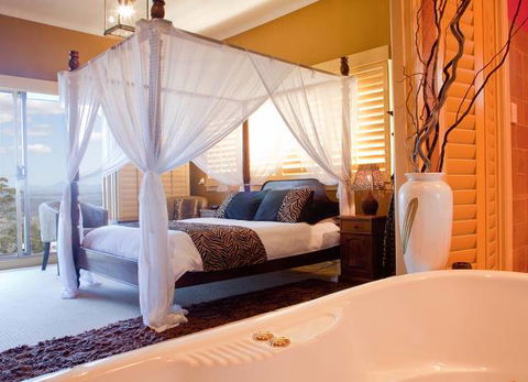Avocado Sunset Bed & Breakfast - QLD Tourism 0