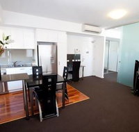 B7 Honeysuckle Apartments - Queensland Tourism