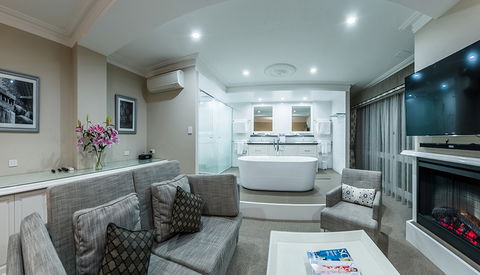 Basildene Manor By Basildene Manor - QLD Tourism 5