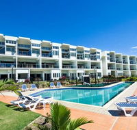 Beachside at Magnetic Harbour - QLD Tourism