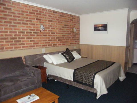 BEST WESTERN Colonial Motor Inn Bairnsdale - QLD Tourism 0