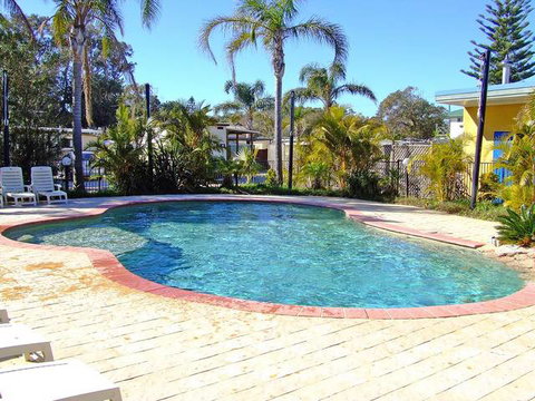 Birubi Beach Holiday Park - QLD Tourism 0