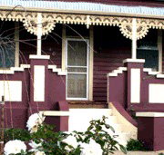 Blue Diamond Cottage - QLD Tourism