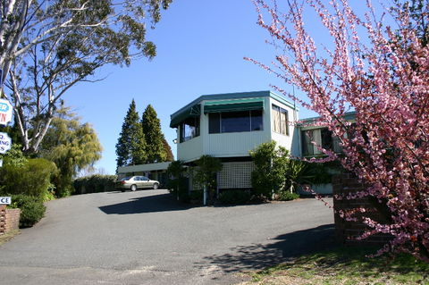 Sky Rider Motor Inn - QLD Tourism 1