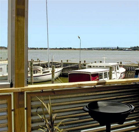 Boat Haven Studios - Queensland Tourism 3