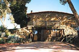 Boxgrove Cottages - QLD Tourism 3