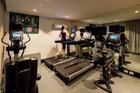 Brady Hotels Central Melbourne - QLD Tourism 9
