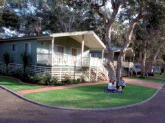Budgewoi Holiday Park - QLD Tourism 3