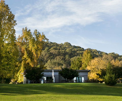 Buffalo Motel And Country Retreat - Queensland Tourism 6