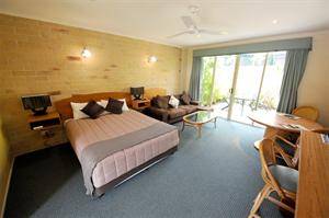 Caboolture Riverlakes Motel - QLD Tourism 5