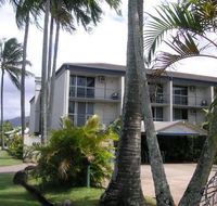 Cairns Holiday Lodge - QLD Tourism