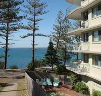 Campbells Cove Beachfront Apartments - QLD Tourism