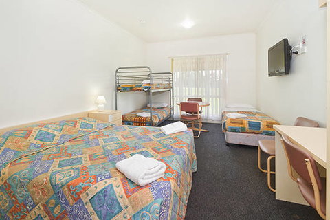 Carrum Downs Motel - QLD Tourism 0