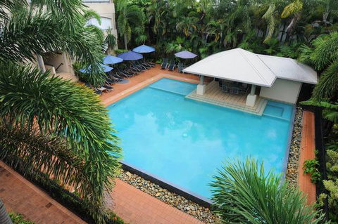 Cayman Villas Port Douglas - Queensland Tourism 5