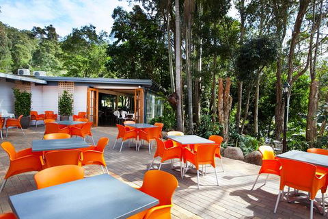 Cedar Creek Lodges At Thunderbird Park™ - QLD Tourism 1