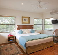 Central Coast Cottages at Toowoon Bay - QLD Tourism