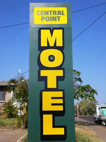 Central Point Motel - Queensland Tourism 1