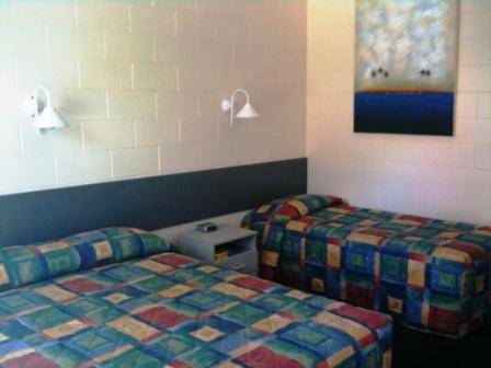Central Point Motel - Queensland Tourism 2