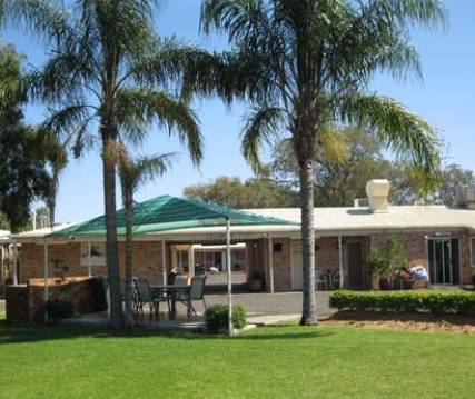 Charleville Waltzing Matilda Motor Inn - Queensland Tourism 0