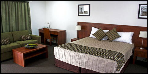 Chinchilla Downtown Motor Inn - QLD Tourism 0