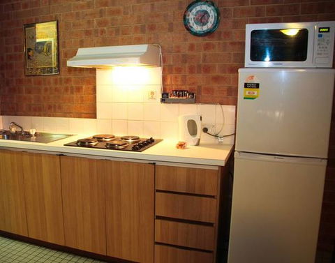 City Stay Apartment Hotel - Queensland Tourism 6