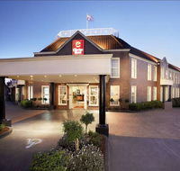 Canterbury International Hotel  - Queensland Tourism