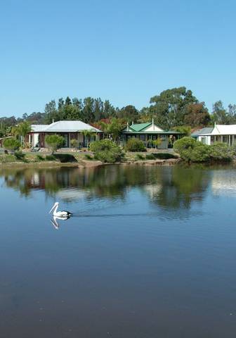 Coachhouse Marina Resort - QLD Tourism 0