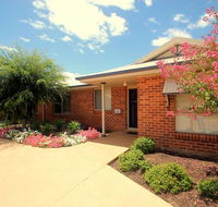 Colonial Court Villas Serviced Apartments - QLD Tourism