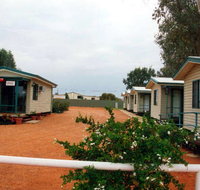 Cooper Cabins - QLD Tourism