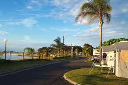 Cotton Tree Holiday Park - QLD Tourism 0