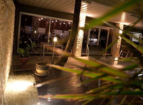 Country Plaza Motor Inn - QLD Tourism 3