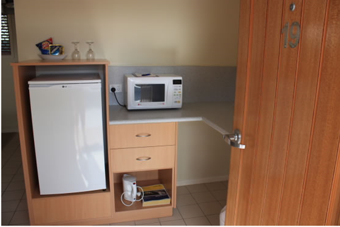 Country Roads Motor Inn - Gayndah - Queensland Tourism 6