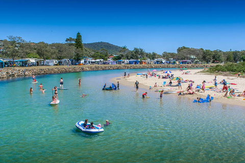 Crescent Head Holiday Park - QLD Tourism 1
