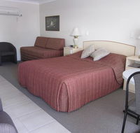 Crows Nest Motel - QLD Tourism