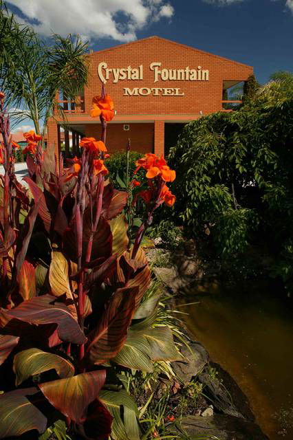 Crystal Fountain Motel - QLD Tourism 2