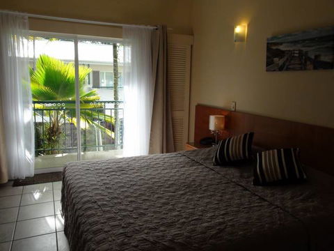 Crystal Garden Resort & Restaurant - Queensland Tourism 2