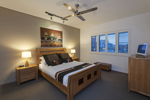 Darwin Waterfront Apartments - QLD Tourism 5