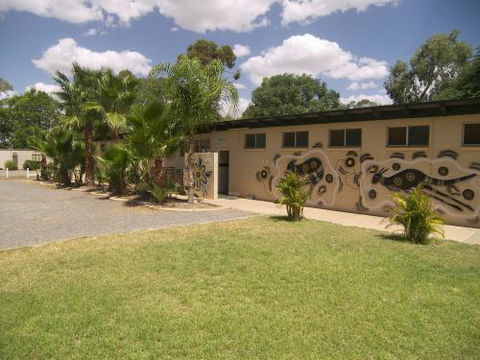 Alice Springs Tourist Park - QLD Tourism 7