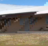 Dunes Villa - QLD Tourism