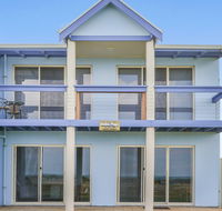 Blue Seas - Queensland Tourism