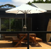 Riverside at Island Beach - QLD Tourism